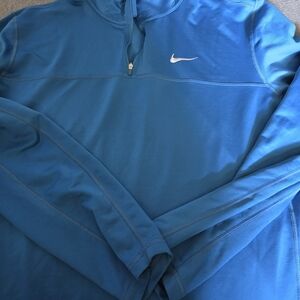 Nike Men's Vibrant Blue Lightweight Jacket